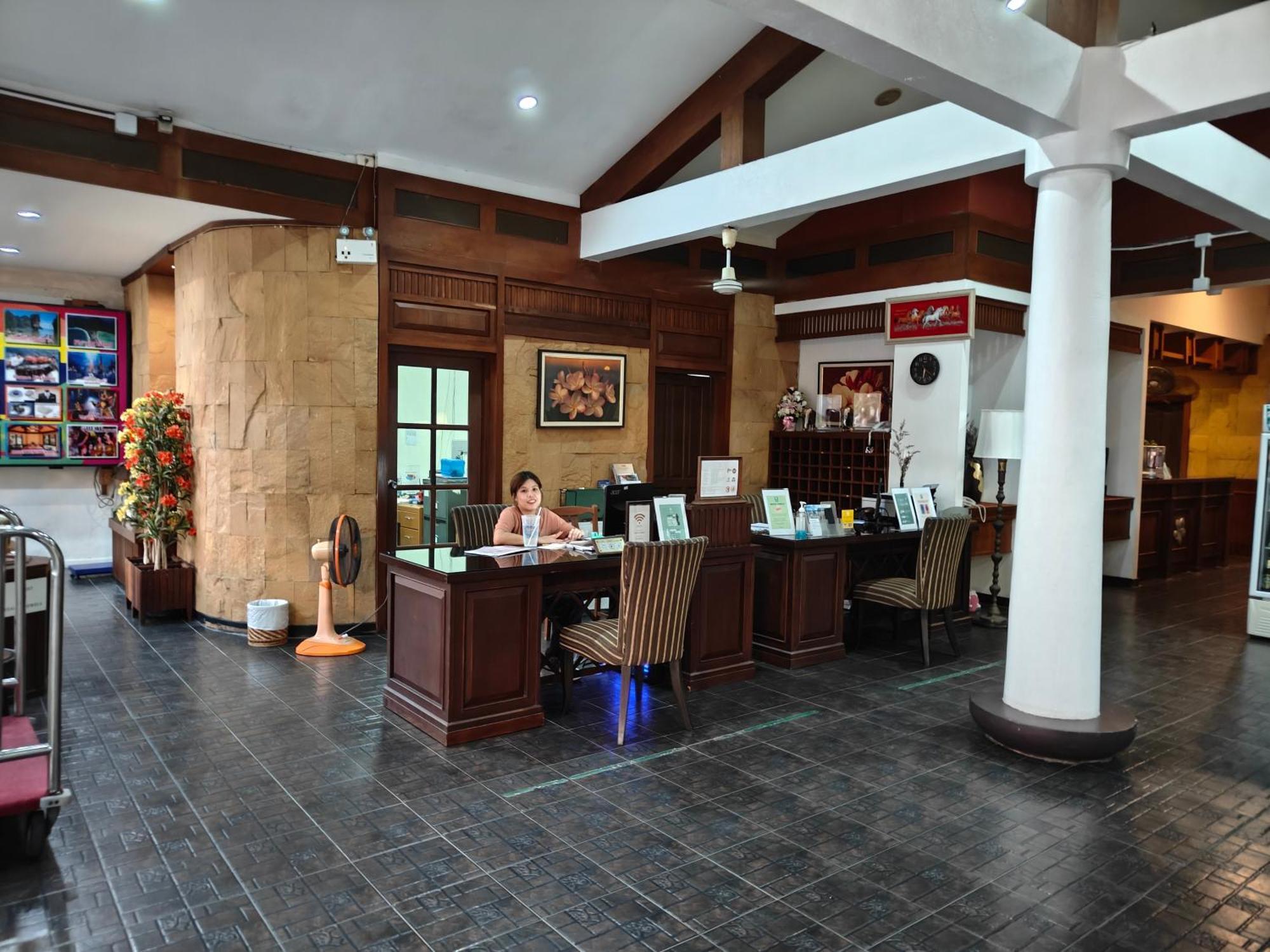 Phuket Leelavadee Hua Ting Resort Patong Eksteriør bilde