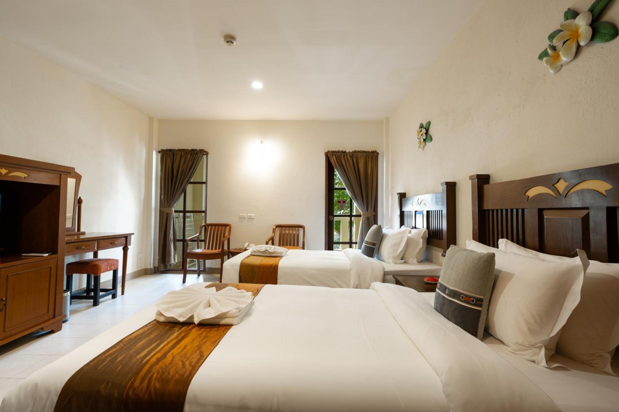 Phuket Leelavadee Hua Ting Resort Patong Eksteriør bilde