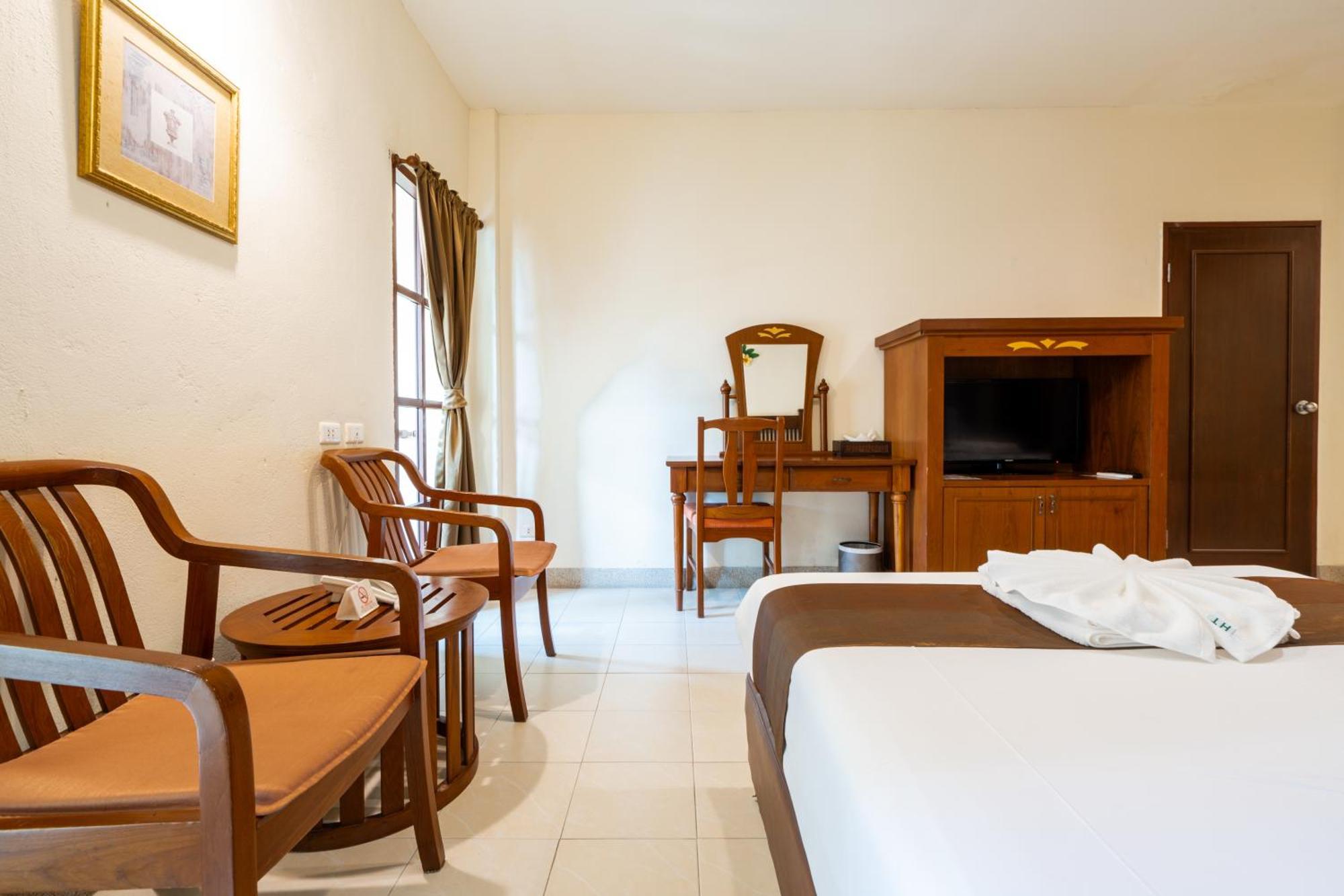 Phuket Leelavadee Hua Ting Resort Patong Eksteriør bilde