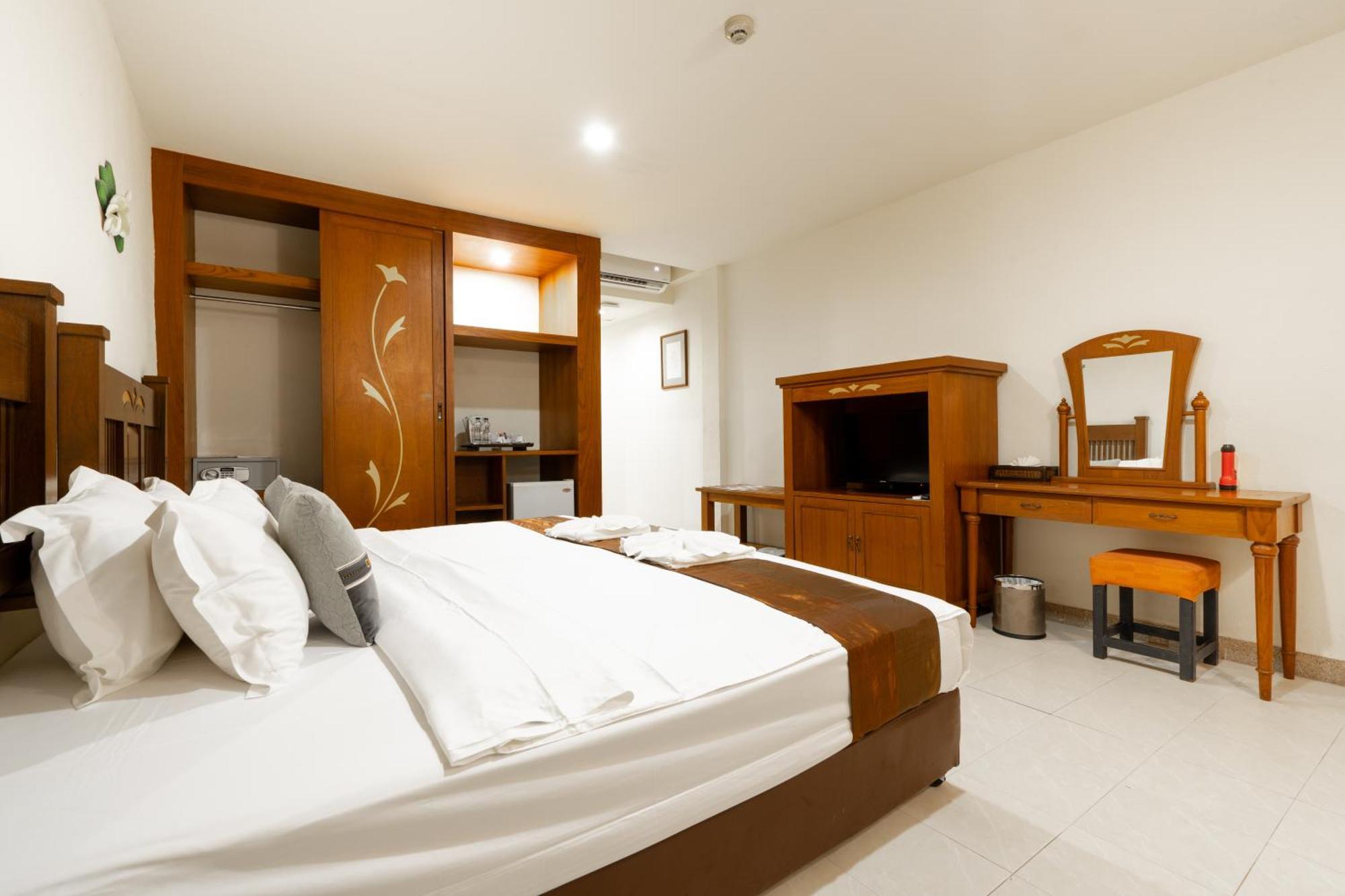 Phuket Leelavadee Hua Ting Resort Patong Eksteriør bilde