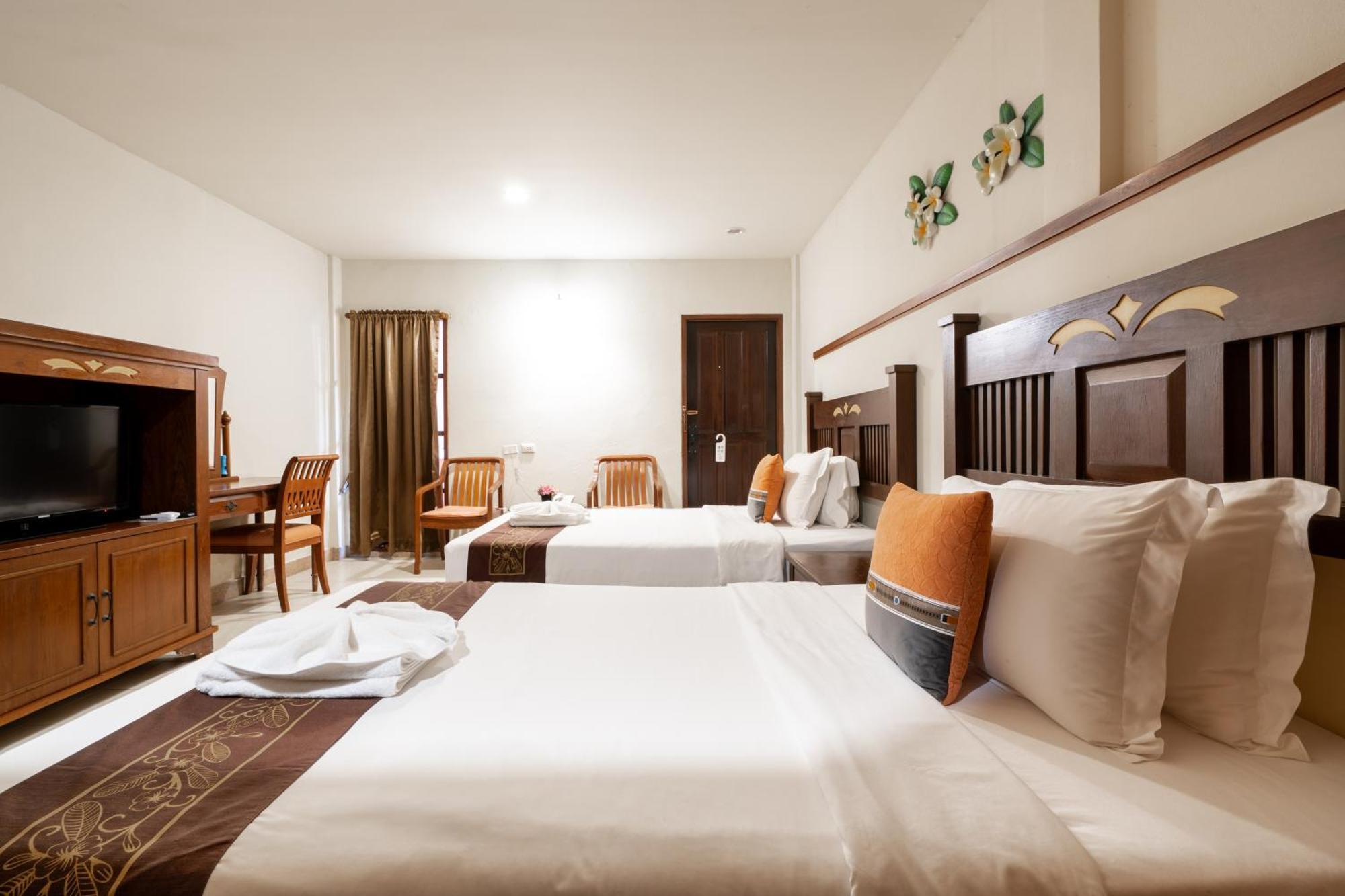 Phuket Leelavadee Hua Ting Resort Patong Eksteriør bilde