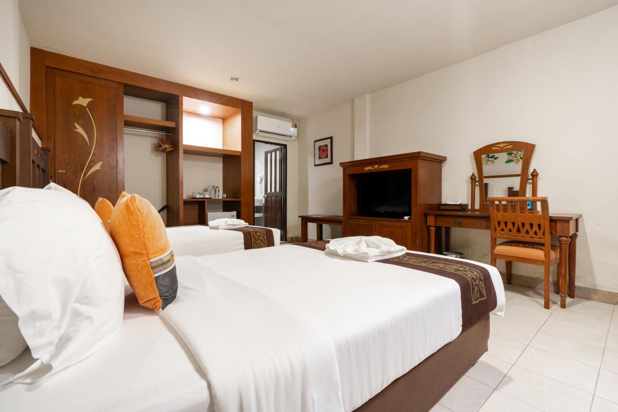 Phuket Leelavadee Hua Ting Resort Patong Eksteriør bilde